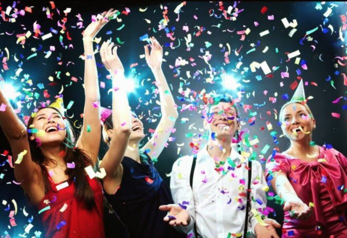 Entra a nuestro sitio y elige tu canción favorita👍
bit.ly/2kvR72c