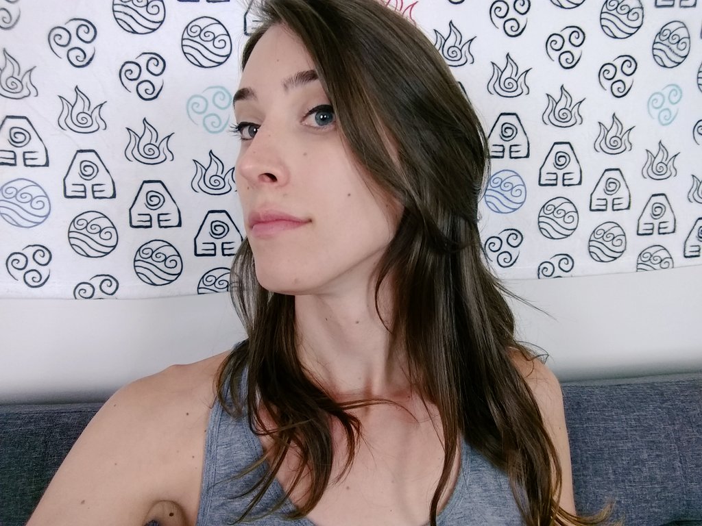 Riley looking to the left