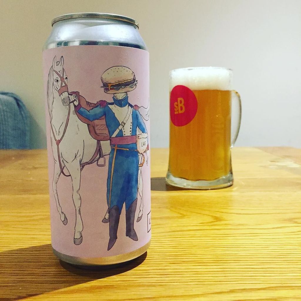 LHGBrewingco's tweet photo. Fresh Cheeseburger for tea tonight #cheeseburgercavalry #lefthandedgiant #lefthandedgiantbrewing #bristolbeer #instabeer #beer #beergeek #hophead https://t.co/8a40HzzY8e https://t.co/fnYNNyCKP2