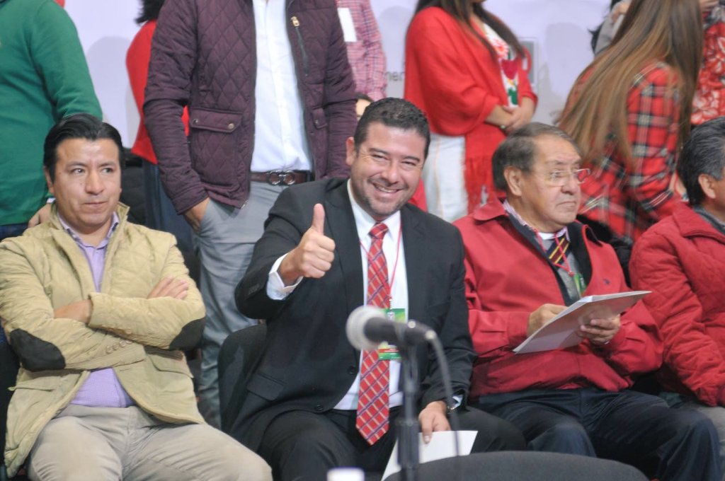 palaciosarzate's tweet photo. Tuve el honor de participar en la CXII Sesión Extraordinaria del Consejo Político Estatal, donde nuestro presidente @ErnestoNemer hizo oficial la transformación del #ICADEP a "Instituto Reyes Herololes" #SomosReyesHeroles https://t.co/xywlyjM2tS