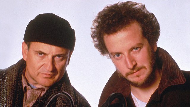 #WantedWed aka “The Wet Bandits”, seen posing as police to gain info on home security alarms &amp; family vacay plans. May be covered in feathers w burn marks to their face &amp; head. #rcmpmb does not recommend leaving a child #homealone to thwart their B&amp;E attempts.
