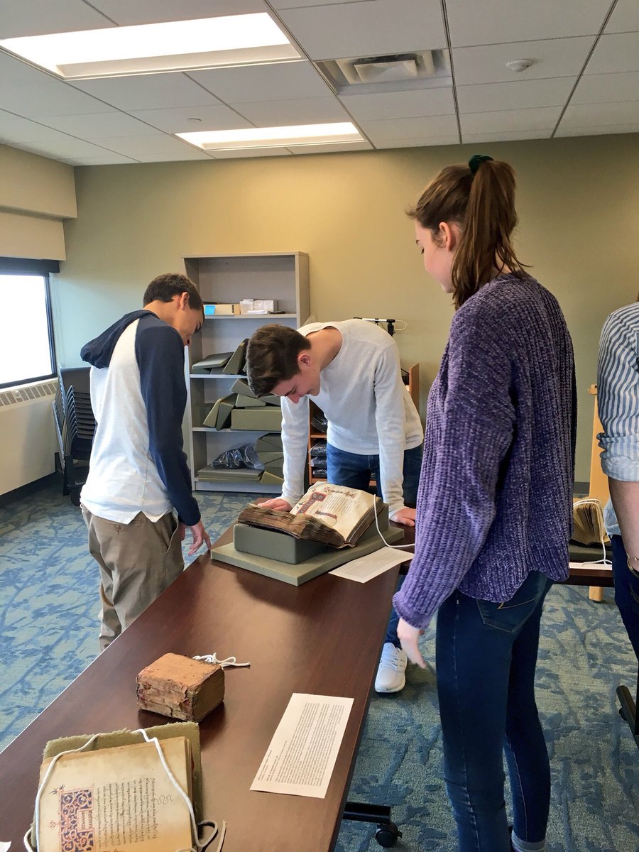ms_hansenDHS's tweet photo. Spent the morning at the Hatcher Graduate Library yesterday - sacred text & papyrology sessions were a blast! ๐๐ #IBWorldReligions https://t.co/RydibSFNAm