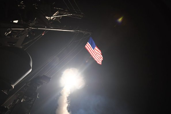 SurfaceWarriors's tweet image. New #SURFOR Policy Directs Rest; "We are making Surface Forces safer, more proficient &amp;amp; more effective by addressing fundamentals, operational safety, teamwork, assessments, &amp;amp; culture as outlined in the Comprehensive Review"-- @NAVSURFOR  VADM Rowden. go.usa.gov/xnUe5