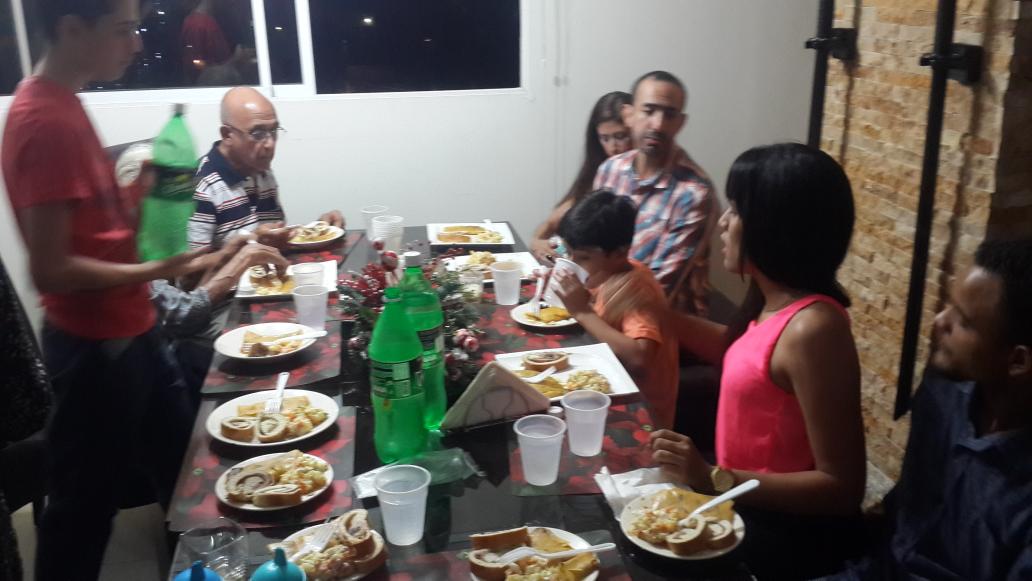 choyleefutvzla's tweet photo. ¡Feliz Navidad! https://t.co/QkALmtAF1Q