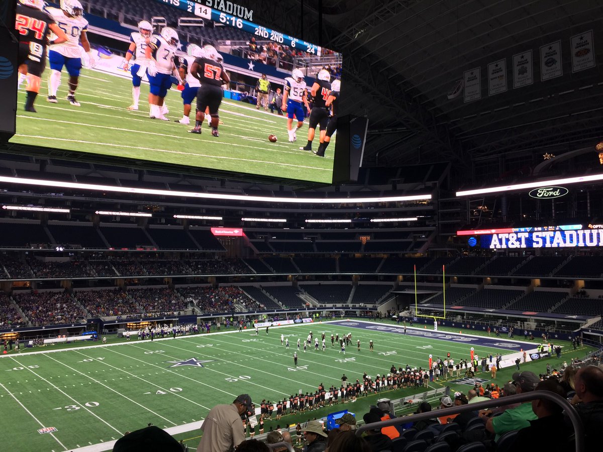 ClintBuckley247's tweet photo. Checking out my folksβ hometown team as a fan at #UILState. #RefugioStrong https://t.co/S81b5YeVwK