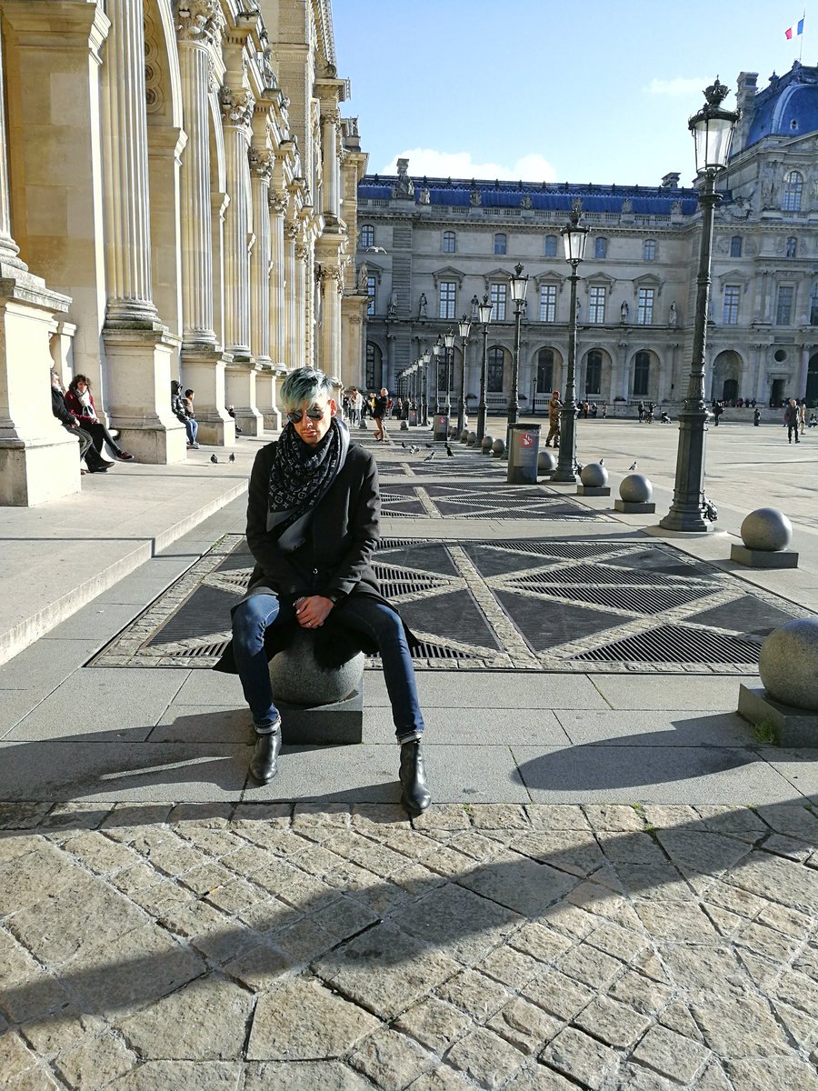 Fashionights's tweet photo. Saddened that tomorrow will be the final day of my annual 12 Days of Christmas. You have all made this year, unbelievable, eternally grateful. #FXMAS17
https://t.co/EuO0J8k4R0 #FSNTravels https://t.co/FJkNfYl4lO