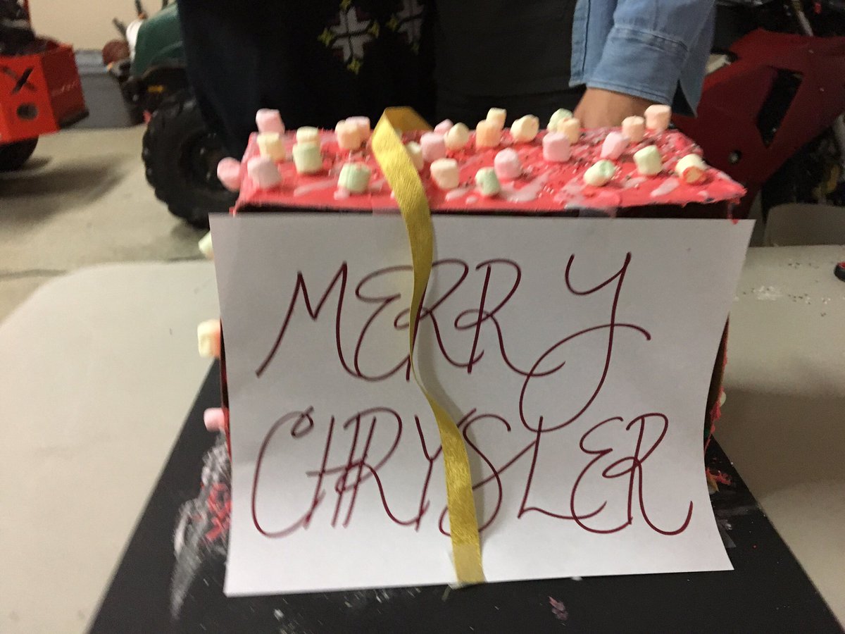 _faith_harris_'s tweet photo. Merry Chrysler https://t.co/cErixlPYGQ