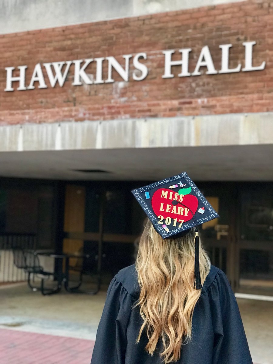 learyr13's tweet photo. Today was amazing! #towsongrad #elementaryed https://t.co/iqeyfMAc1N