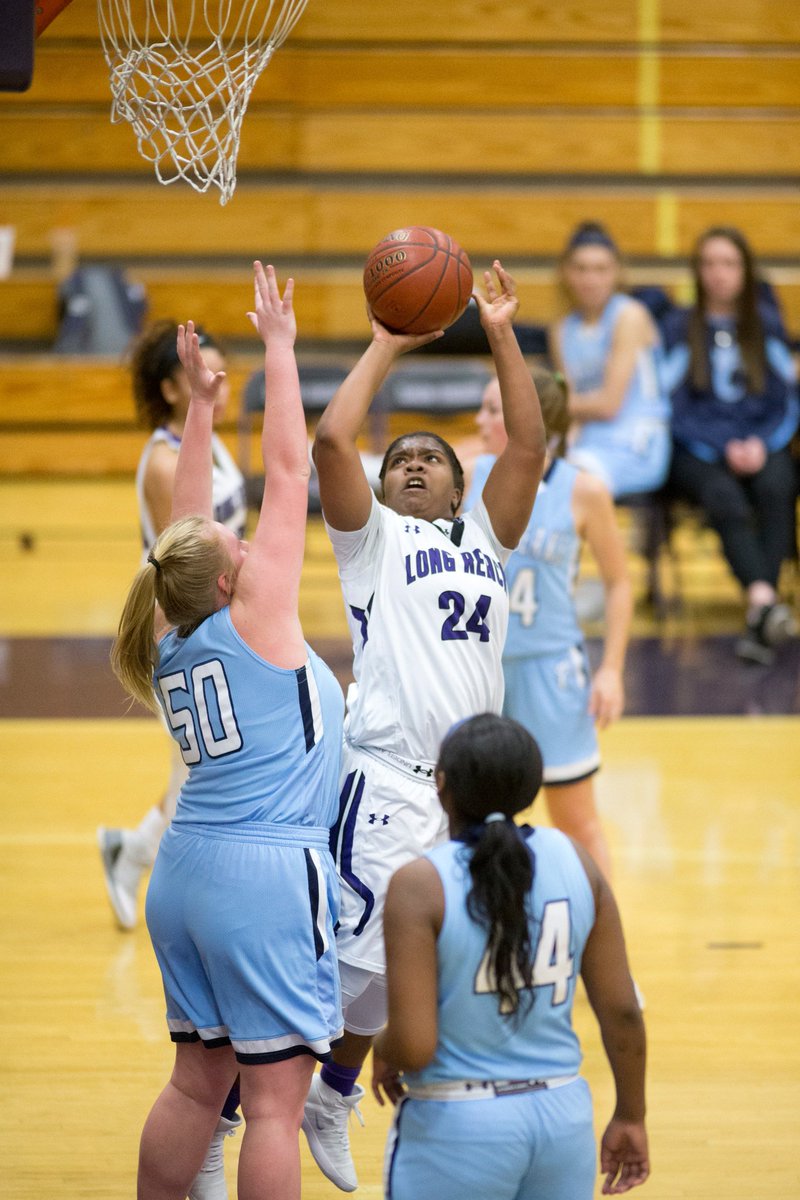 LRHS_CoachKelli's tweet photo. #24GoLive #24GoHard #24GoBig #24GoDouble #24GoWhateverSheWants Huge game today from Jr SF Arianna Briggs-Hall 16pts 16reb 💪🏾💪🏾💪🏾👊🏾👊🏾👊🏾 https://t.co/pOgVCBHRUE
