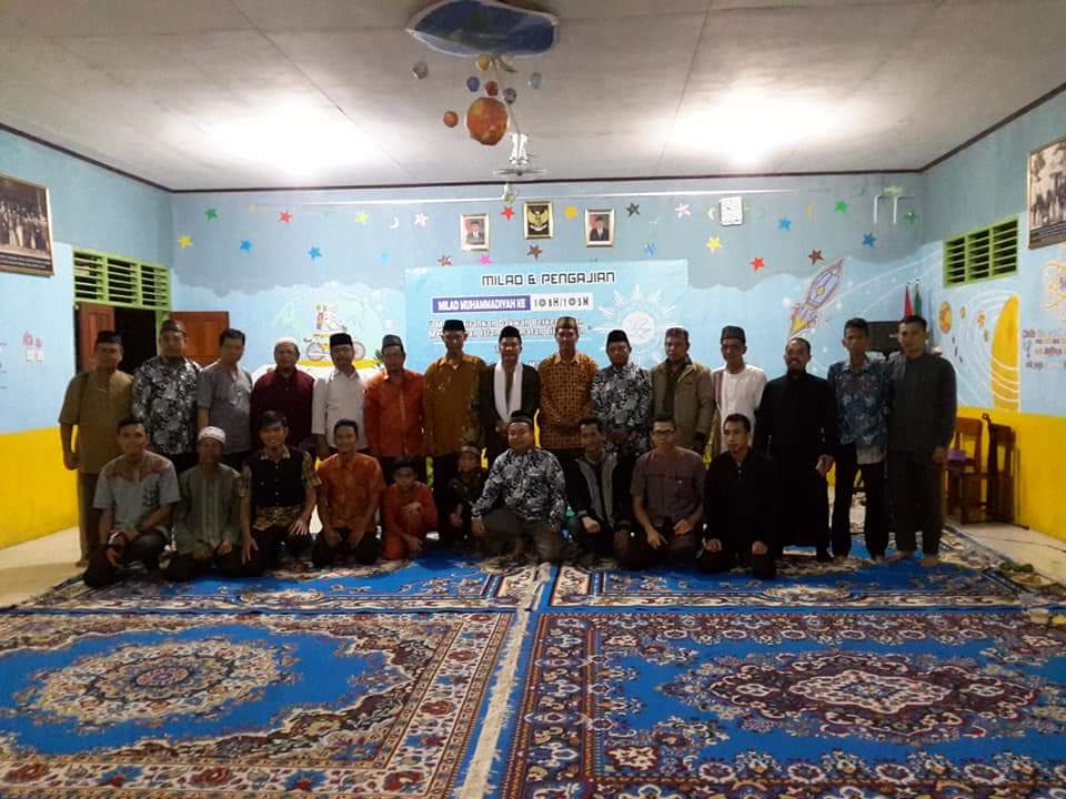 Minhani7's tweet photo. Milad Muhammadiyah ke 108 M/105 H oleh PD Muhammadiyah Kab.Sambas di SMA Muhammadiyah Sambas...Rabu,13/12/2017. https://t.co/H4tirnRj3J