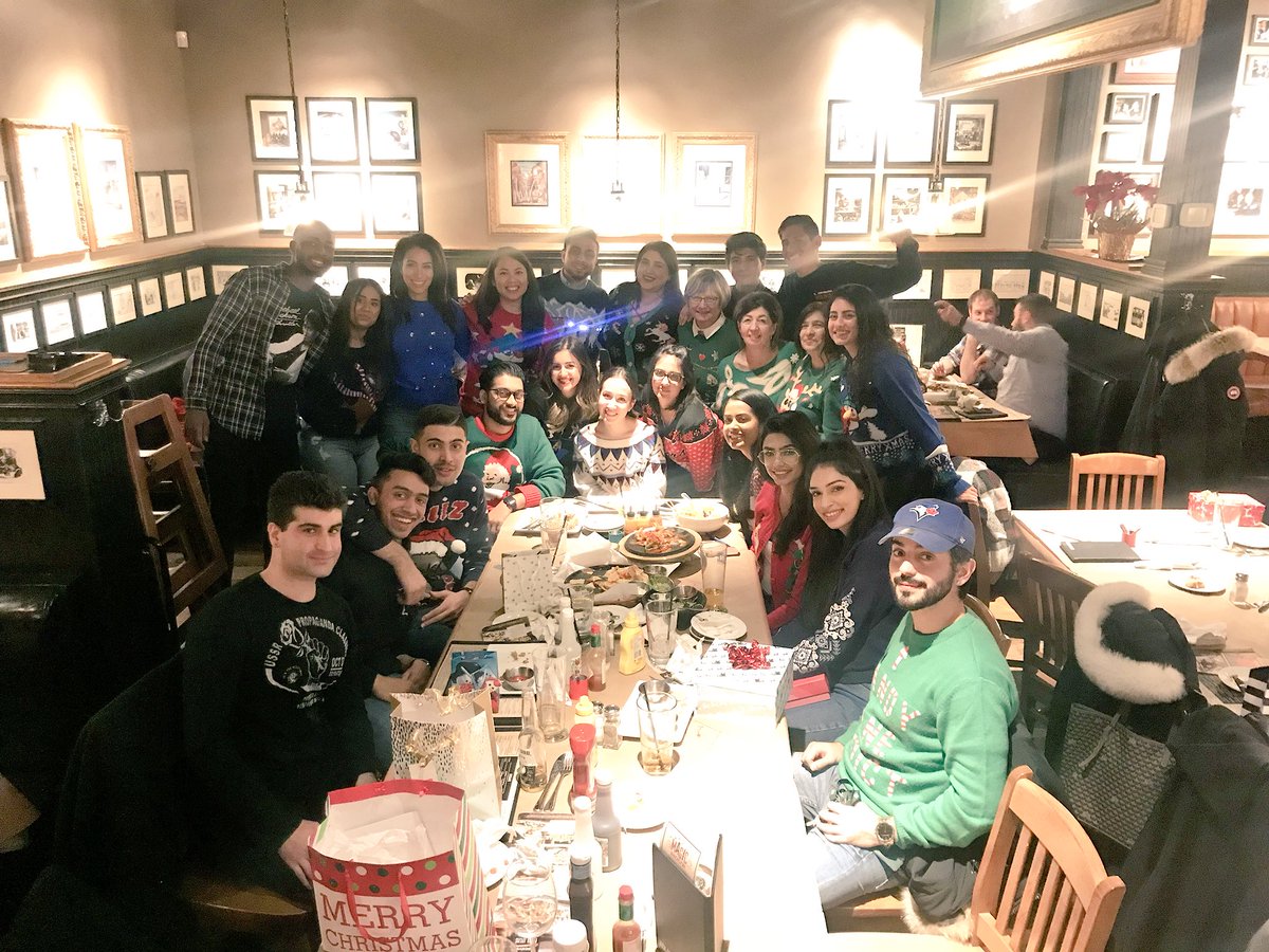 Celebrating the most wonderfultime of the year with the #BestTeam! ❤️#ActionJackson <a href="/PeterStajan_TD/">Peter Stajan</a> @AIacobelli_TD @yousefbarghi_TD <a href="/SabrinaBains_TD/">Sabrina Bains</a> <a href="/Antonette_M_TD/">Antonette Molina</a>