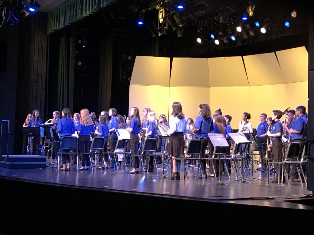 PJH49ers's tweet photo. Great job concert and symphonic bands. Another awesome Winter Concert. https://t.co/LRuwy3RLys