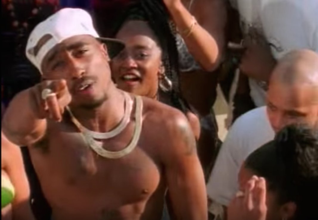 Church Accidentally Prints the Lyrics to Tupac's 'Hail Mary' Instead of the Prayer — bit.ly/2hrr4tF