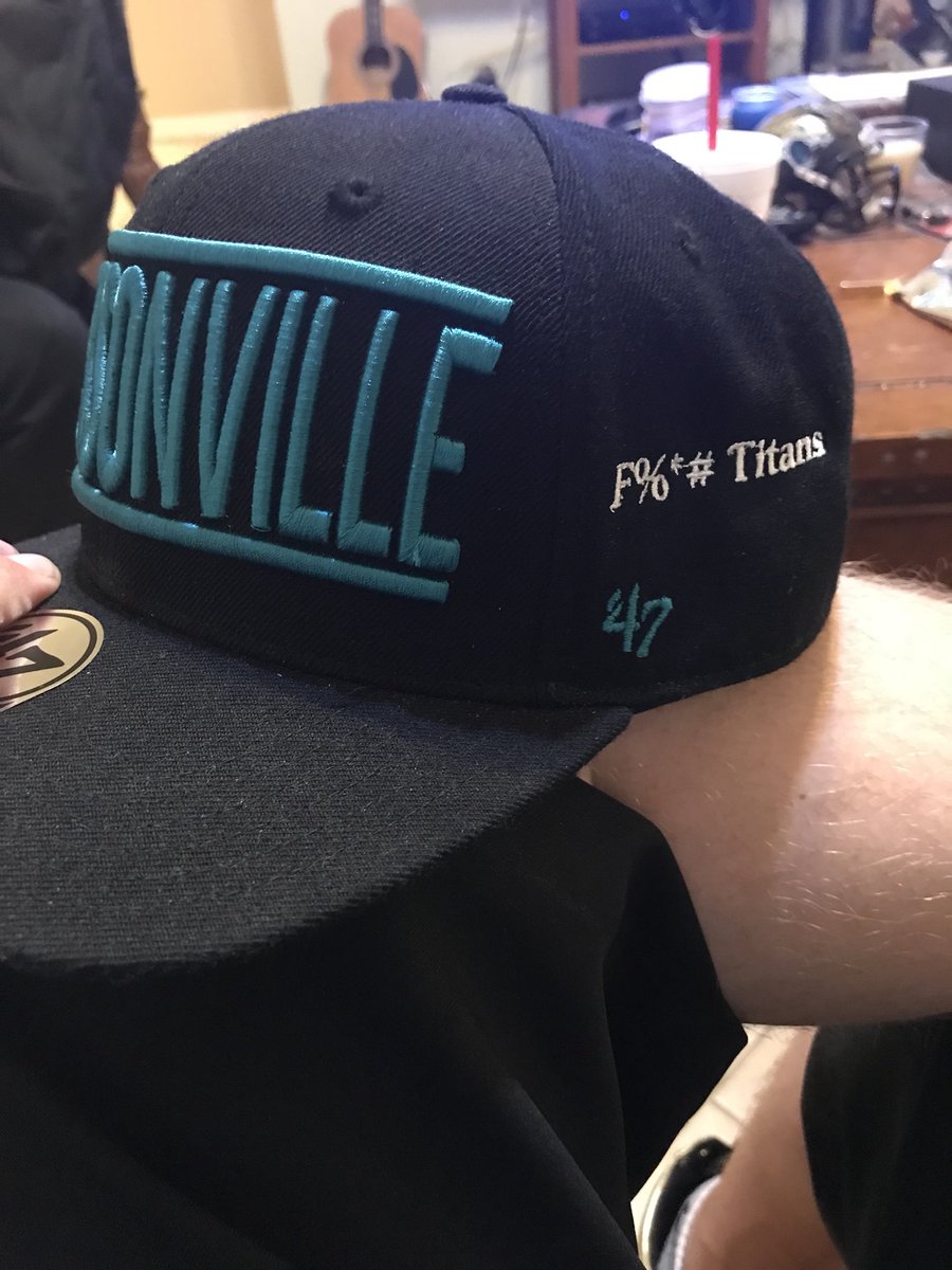 Tealpocalypse's tweet photo. I feel a accomplished something. #FuckTitans #GoJags https://t.co/lLbjahgxMe