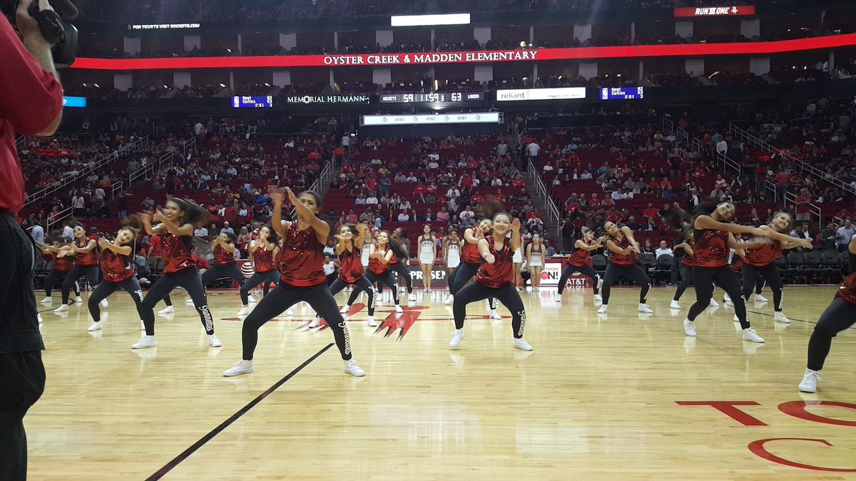 SoHoJannettes's tweet photo. Killed halftime tonight @HoustonRockets game.  Best part of our year! Thank you to all those who came out and supported! #trojanpride @SoHoCheer https://t.co/o719o5fD8O