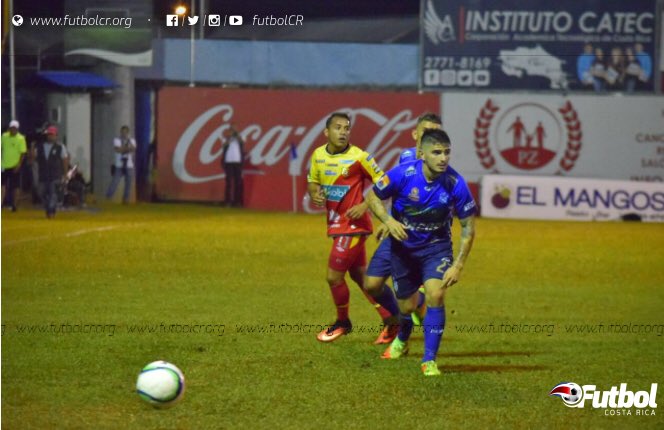 FutbolCR's tweet photo. #FinalCR #MPZvCSH 1-0 🇨🇷🏆
¡Primer round lo ganó PZ! @MUNICIPALPZ logró derrotar al @csherediano1921 con tremendo gol, pero la pelea sigue abierta.
Datos
📊→ https://t.co/FFBat2ttYt https://t.co/eRZB1WXFHV