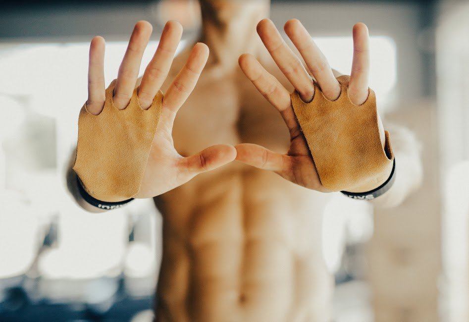 Inrive_Co's tweet image. Ready? New grips on the way! We couldn’t find a pair we loved, so we made a pair we love!
After months of prototypes &amp;amp;testing, the best grips around are almost here!
(Message us to get on the VIP list &amp;amp; we'll notify you when they launch).
#crossfit #bootcamp #trainhard #gymlife