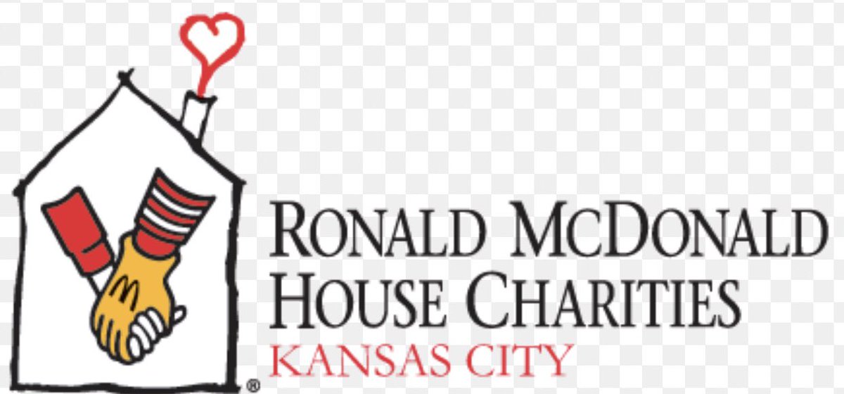 KaliTerryTHD's tweet photo. 3️⃣0️⃣1️⃣6️⃣Giving Back to our🏘community🌇by cooking🥫dinner🌭for Ronald McDonald House Families https://t.co/B2jx3qAGwK