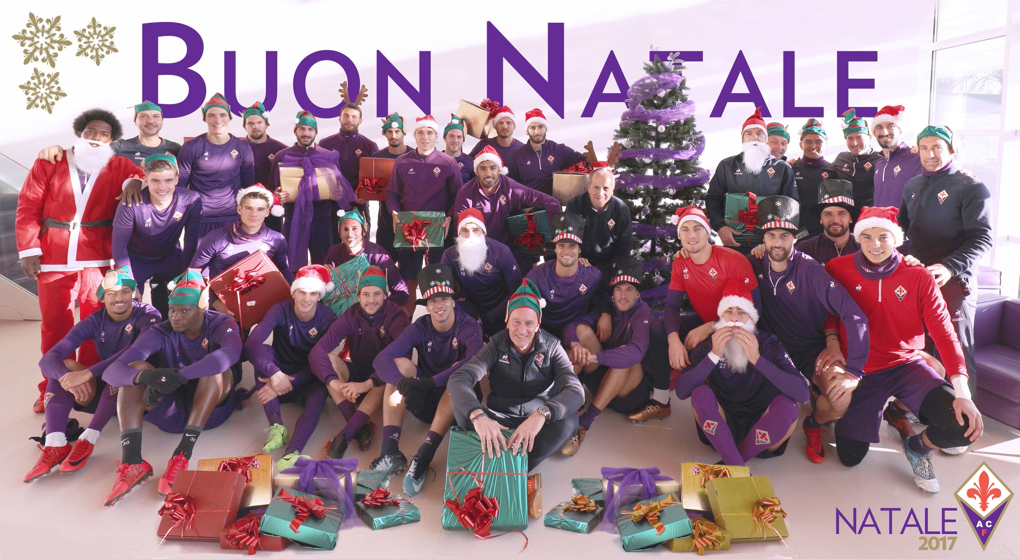 Buon Natale Fiorentina.Acf Fiorentina On Twitter Tanti Auguri Di Buon Natale A Tutti I Nostri Tifosi Viola