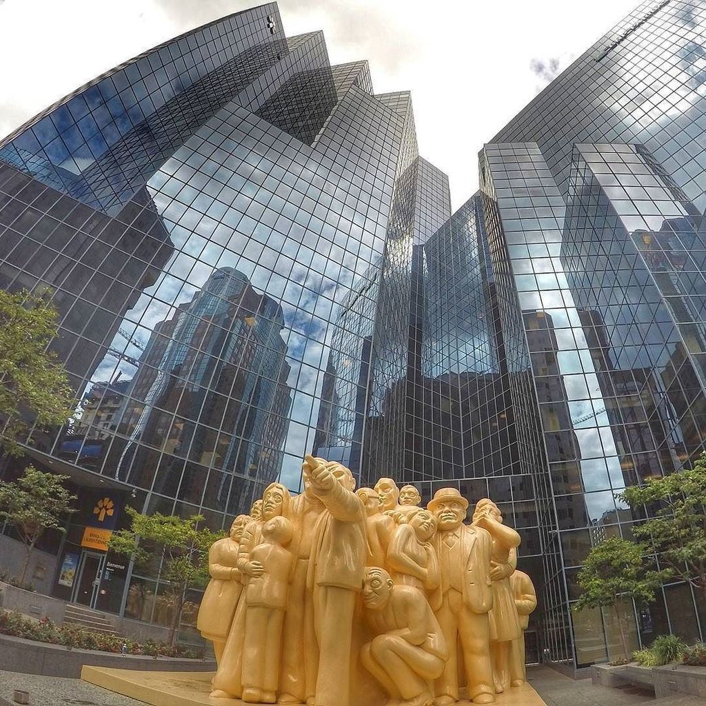 theDAZbox tweet media