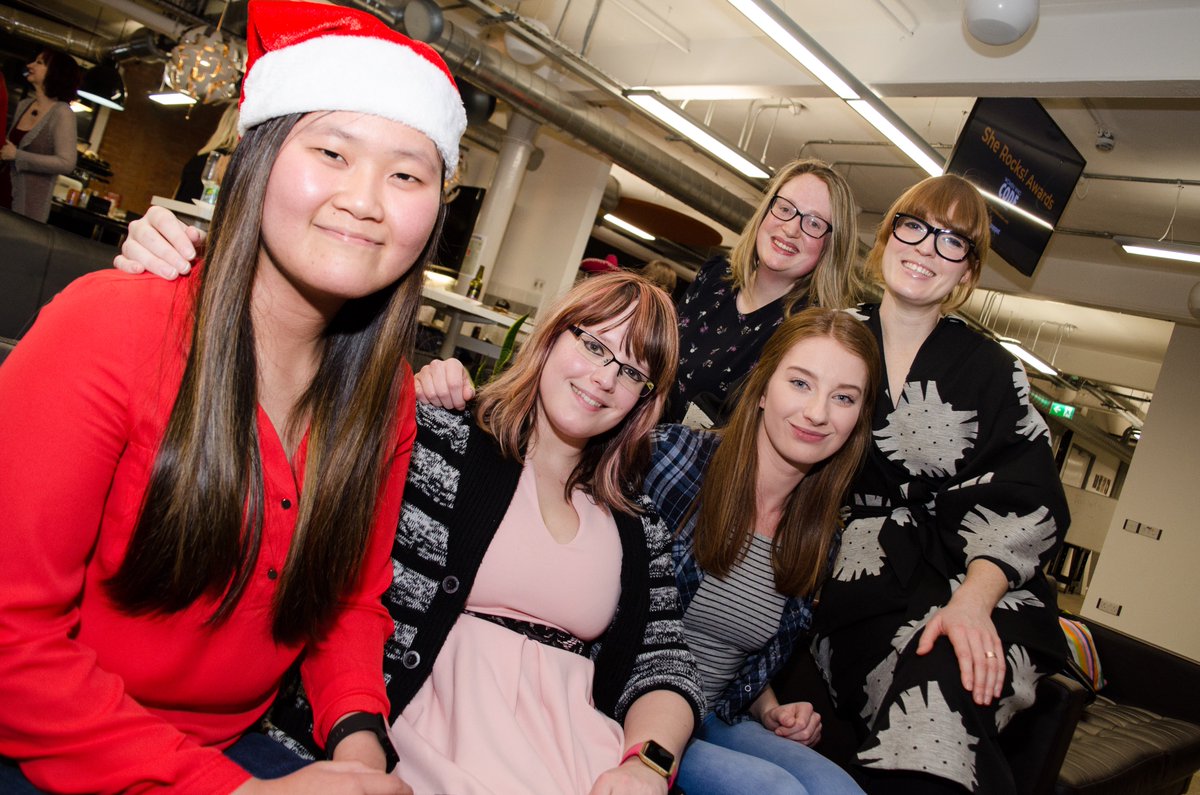 WWCodeBelfast's tweet photo. Merry Christmas from all of us in the WWCode Belfast team! Have a peaceful and restful holiday, everyone! (photo credit Steven Donnelly) https://t.co/bCnTPr9utQ