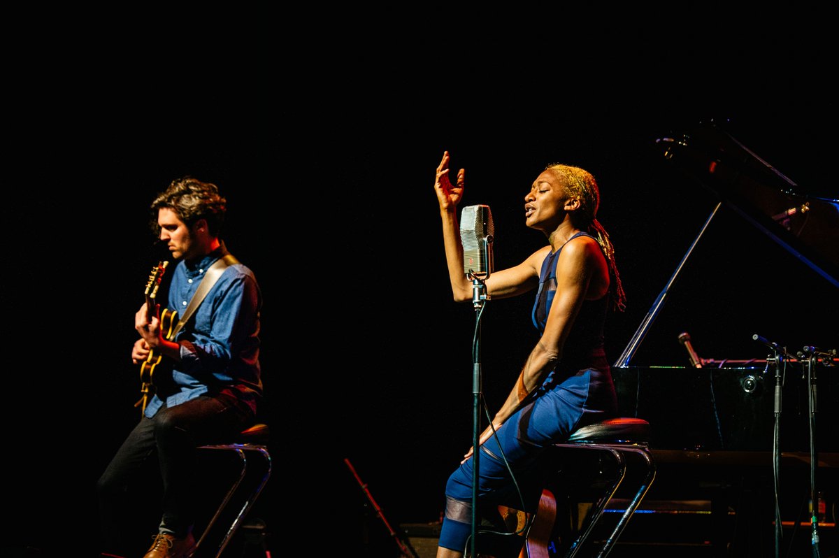 LlaisFestival's tweet photo. Day 4 of our #FoV2016 highlights, and we're straight in with the wonderful @rufuswainwright + @alaniofficial They performed to a full Donald Gordon Theatre @theCentre https://t.co/6QfHmf8AXs