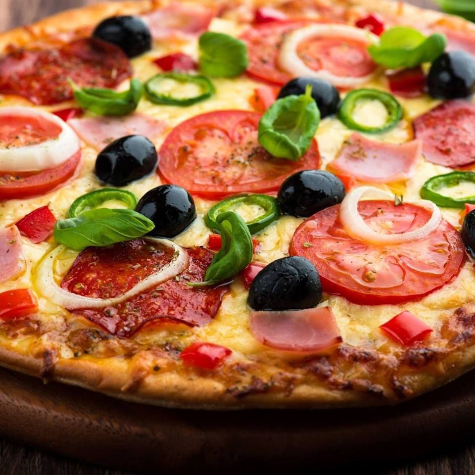 YourPhnomPenh's tweet photo. Good Evening Phnom Penhers!

Please welcome Hallo Pizza 24, our latest online restaurant!

Hallo Pizza 24 is the latest restaurant that serve Pizza &amp; Pasta.

Order now! Delivery directly to your door. https://t.co/kvc7TgWz9N https://t.co/gb9DWW2e6w