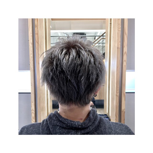 AlamodeCentre's tweet photo. メンズ✂️.
stylist 津野 正也.
#美容室 #アラモード  #サントル店 #メンズ #ダブルカラー #ブリーチ #イルミナカラー #グレー https://t.co/51e1rrlAeW