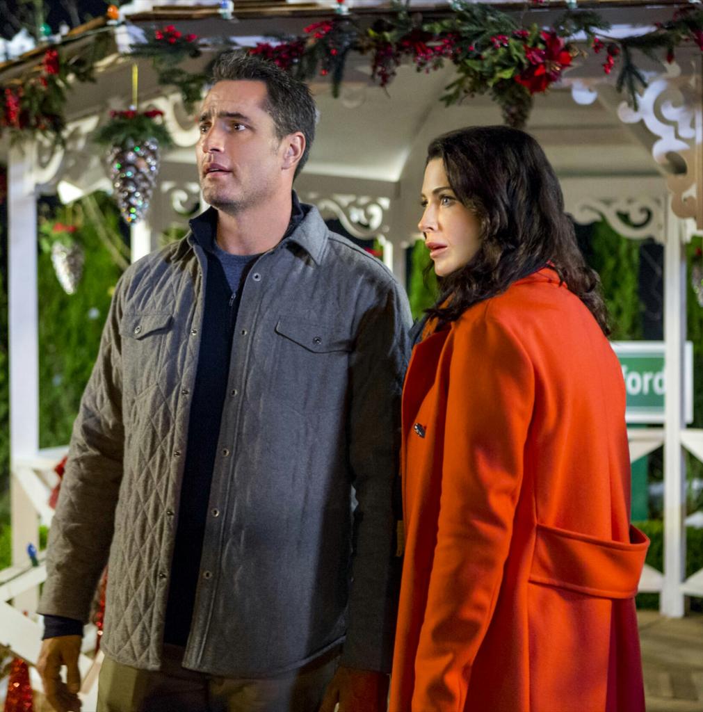 SashaRoseKalhan's tweet photo. #magicstocking #ChristmasMovie #bridgetregan #victorwebster https://t.co/MpNMtKjqAD