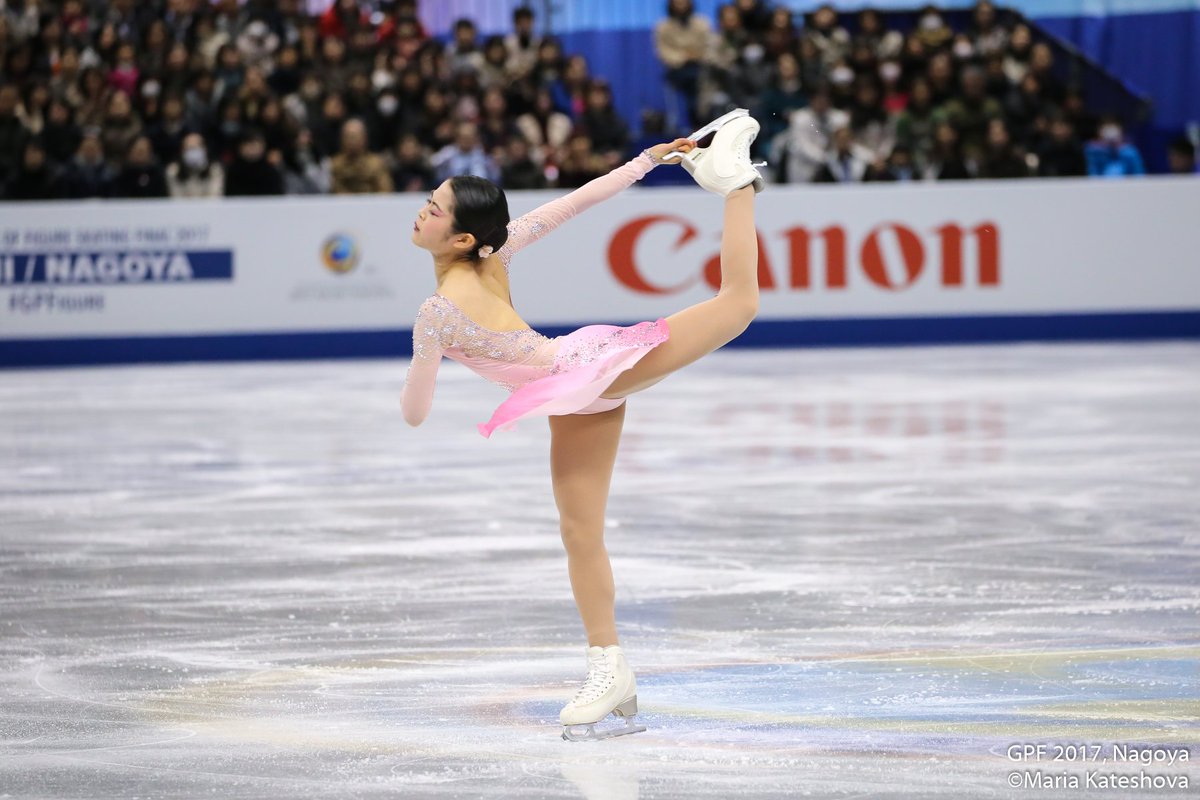 mariapixx's tweet photo. Satoko Miyahara (JPN) 'Memoirs of a Geisha' Short Program at Grand Prix Final 2017 #GPFinal2017 #gpfigure
more photos -> https://t.co/qM4J98Fhle https://t.co/2Q4HuiII87