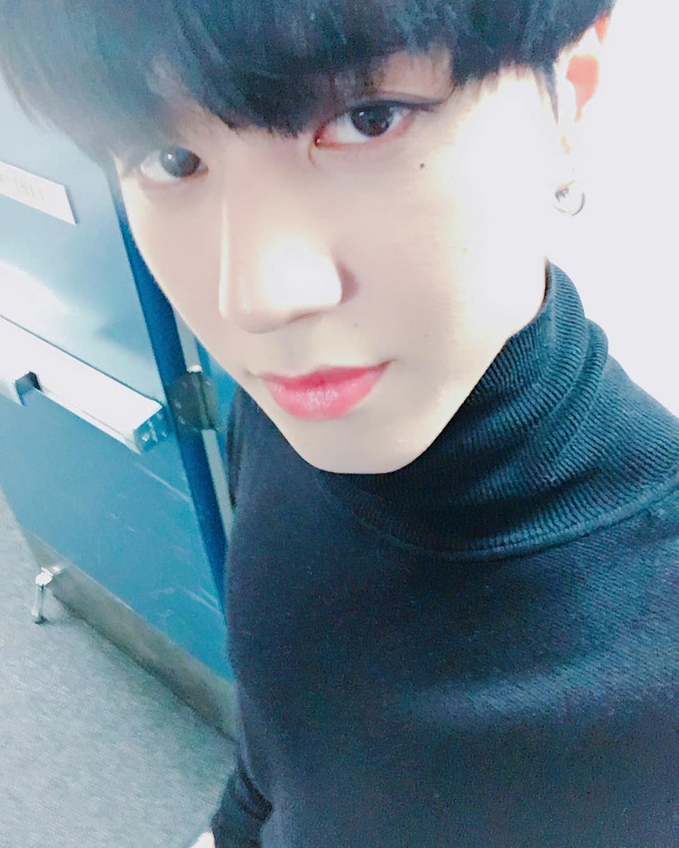 AhnNaa7's tweet photo. Uri Maknae.. #KimYuGyeom  
#갓세븐 #jblead #mark #jackson #jinyoung #youngjae #bambam #yugyeom https://t.co/uhWGPYgVsQ