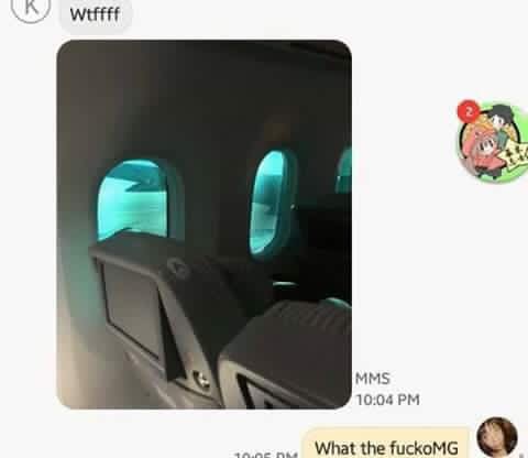 yowits_maine's tweet photo. “The blue moon is real. My brother's friend took a photo in the plane and he said it was giving off a weird blue tint. 
JONGHYUN DID THAT. I'M SURE HE DID.” #YouDidWellJonghyun 

©latteclique https://t.co/cOsrWrytKf