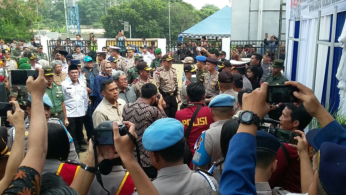 SatpolppPwk's tweet photo. @DediMulyadi71 @Koes59  Kunker Kapolri di Cikopo pwk https://t.co/B0o8k4fMP6