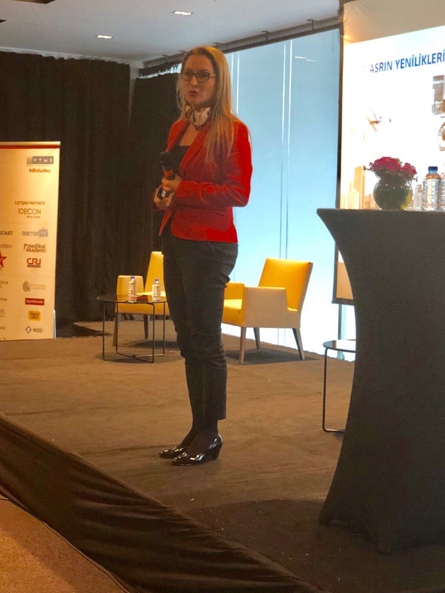 DHSTurkey's tweet photo. Amgen Türkiye Genel Müdürü #GüldemBerkman sağlıkta dijitalleşmenin dünü, bugünü ve yarınını anlatıyor. @Amgen #DHSTurkey #DHS2017 https://t.co/vLFAV29nw5