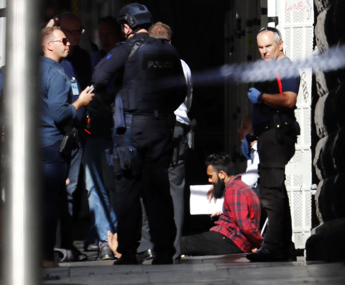 sandybaydreamin's tweet photo. @davidvance Religion of Peace acting not so peacefully again??? #funnybeard https://t.co/MDfTXnv4o8
