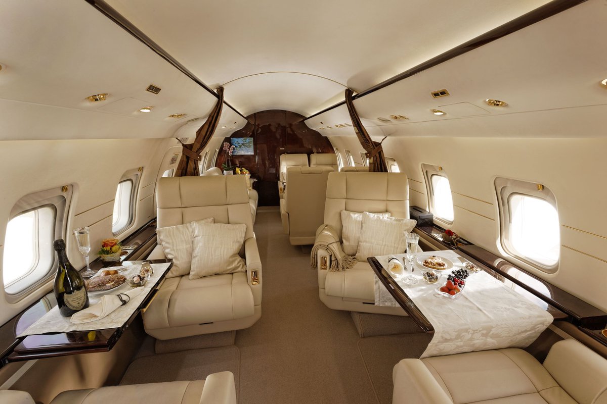 AviapagesCom's tweet photo. Our new #PremiumSubscriber and charter operator #NomadAviation AG. Visit https://t.co/kyVmFy3BWy for more details.
#bizav #bizjet #avgeek #businessaviation #switzerland https://t.co/D4XghqmtJU