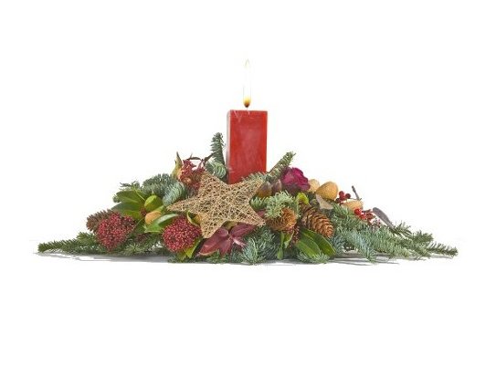 Sorprende estas navidades con este precioso #ArregloparaNochebuena
Centro de mesa horizontal con pinsapo, piñas, vela, varios frutos, rosas, esquinia y adornos navideños.
floristerialaorquidea.es/benidorm/30-em…
