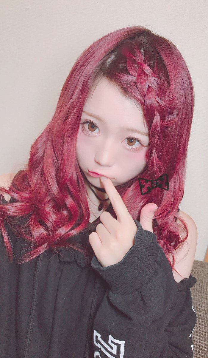 yuina_2780's tweet photo. デコ◎ https://t.co/b05o7yb5lp