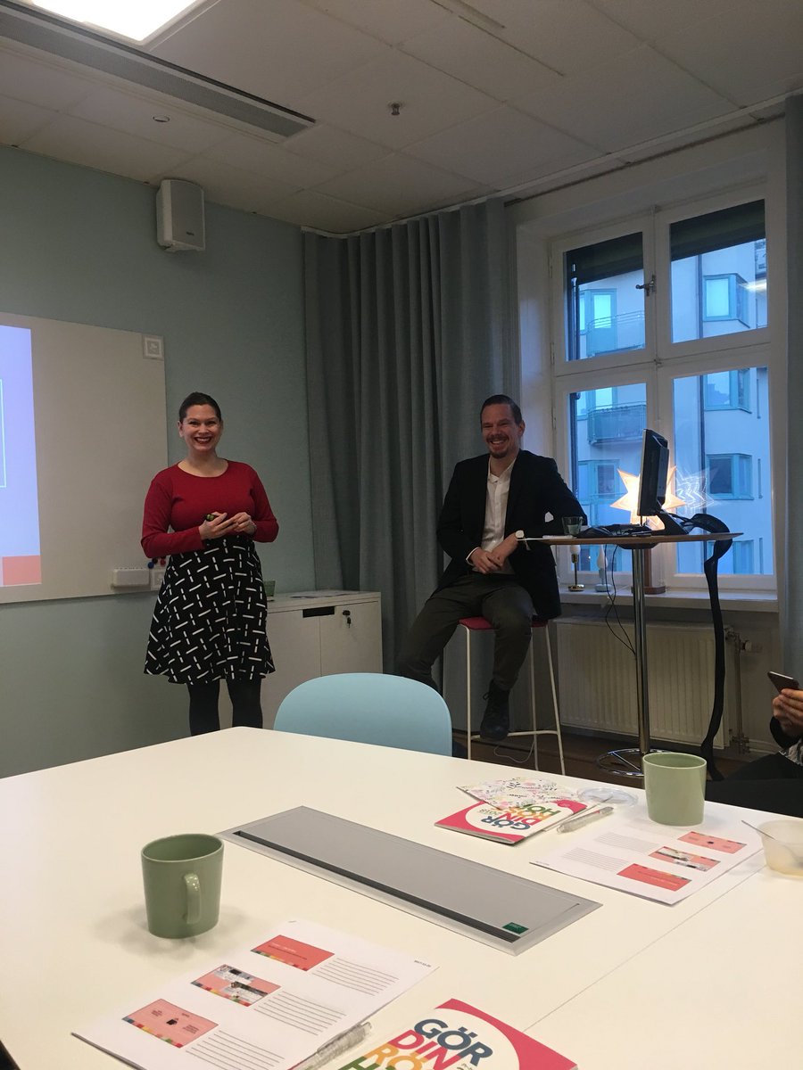 På twitterplanering hos <a href="/westander/">Westander</a> med kollegor. 😁👍#pr