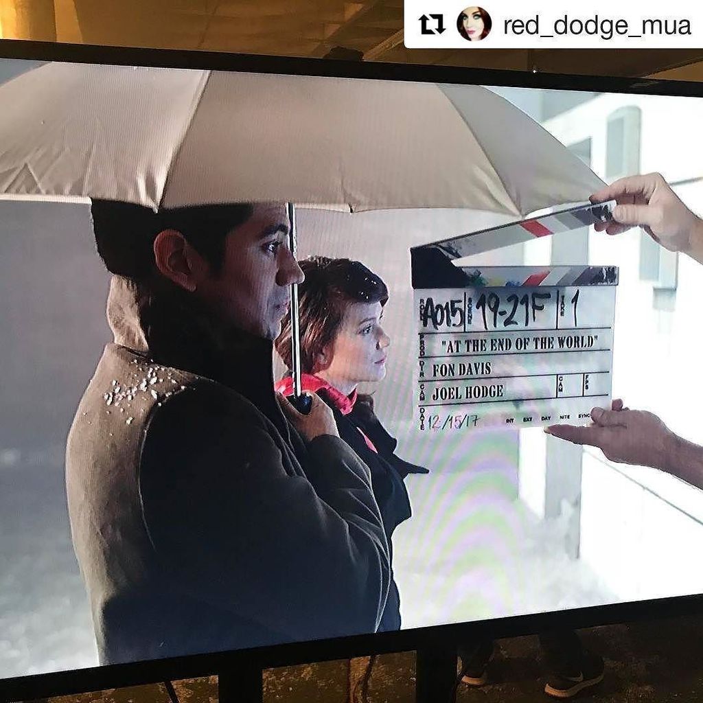 FonHDavis's tweet photo. #Repost @red_dodge_mua (@get_repost)
・・・
Simply. Incredible. Film.
#endworldshort #ASHtag #thatASHthough #findyourlight
#RedDodge #MakeupArtist #LoveMyJob #setlife #selfmade #facepainter #artist #passion #hairbyme #makeupbyme #redsempire #NoRestForTheDriven https://t.co/YrHnTvH8JV