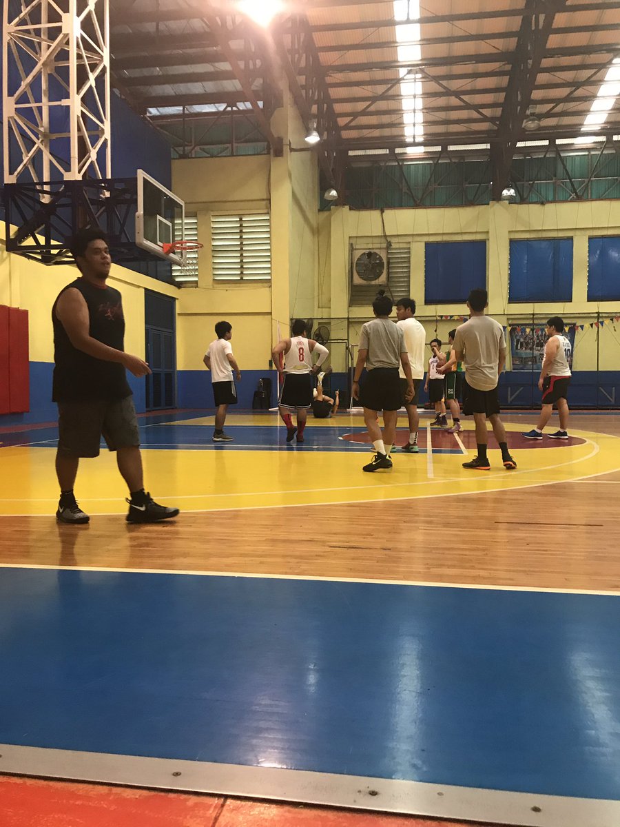 _jasonmison's tweet photo. #BallIsLife #WorkHardPlayHard #Unwind #TemporaryEscape #NoToDadBod https://t.co/m8oCQgANGA