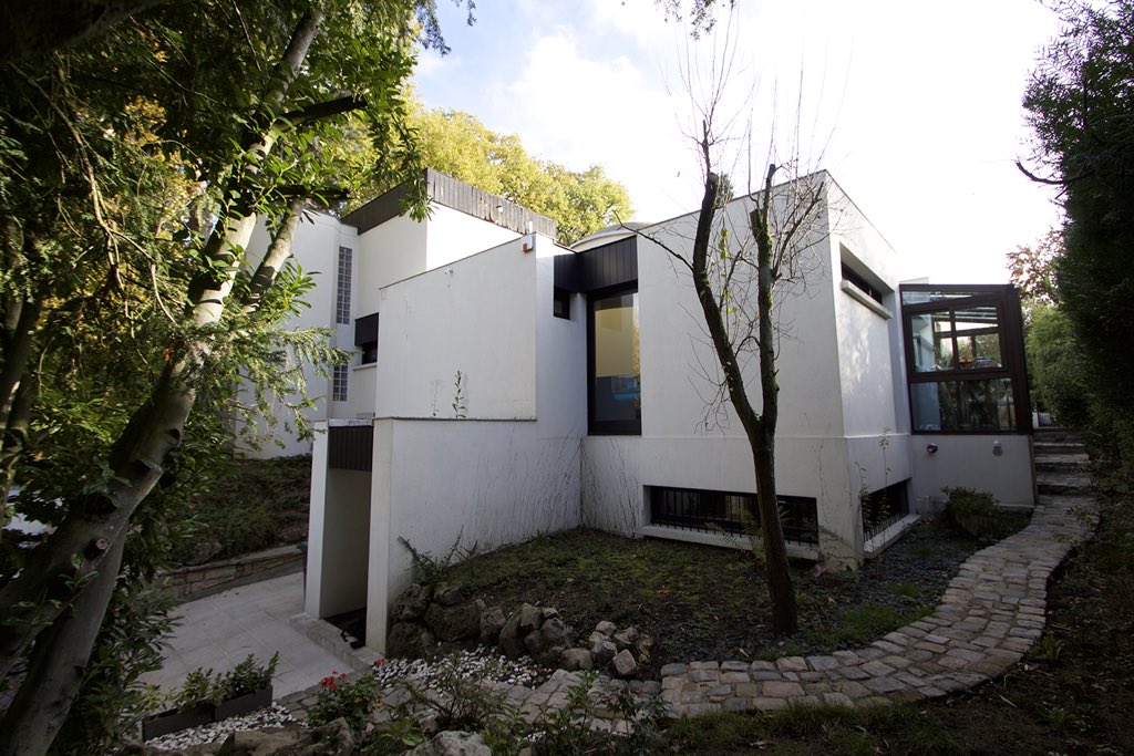 loft_75's tweet photo. We’ve just finished #modernisation #project for this 1970’s #modern #architecture #house... #permit will be posted tomorrow and #hopefully we’ll have good news in a few weeks  #architecture #design #instaarchitecture #smartarchitectes #loft75 #loft75designetarchitecturedinterieur https://t.co/tlgNl4u56b