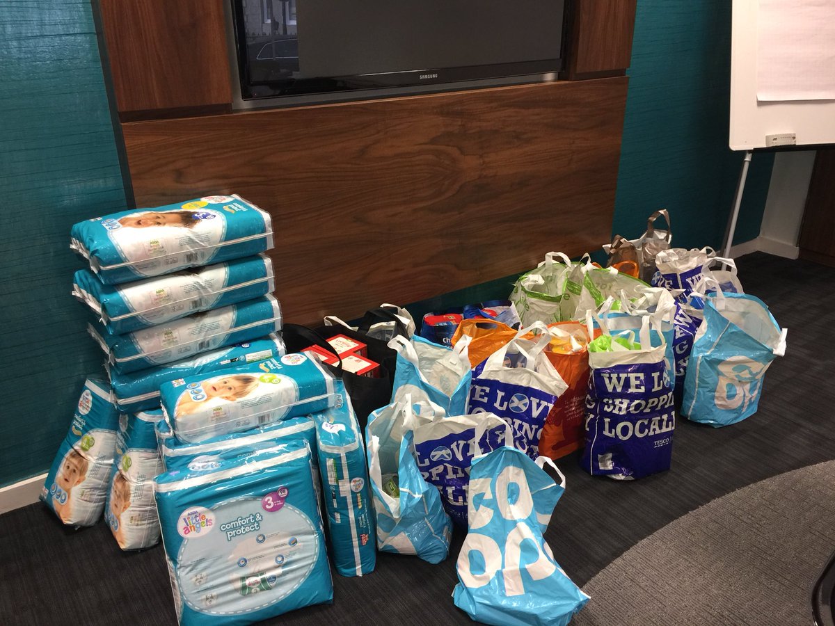 LouiseWood40's tweet photo. Well done to the #Prodrill staff who gave up their Secret Santa this year to help #CFINE  #christmas2017 lots of goodies delivered today 🌲 https://t.co/7JP8ZWbq0A