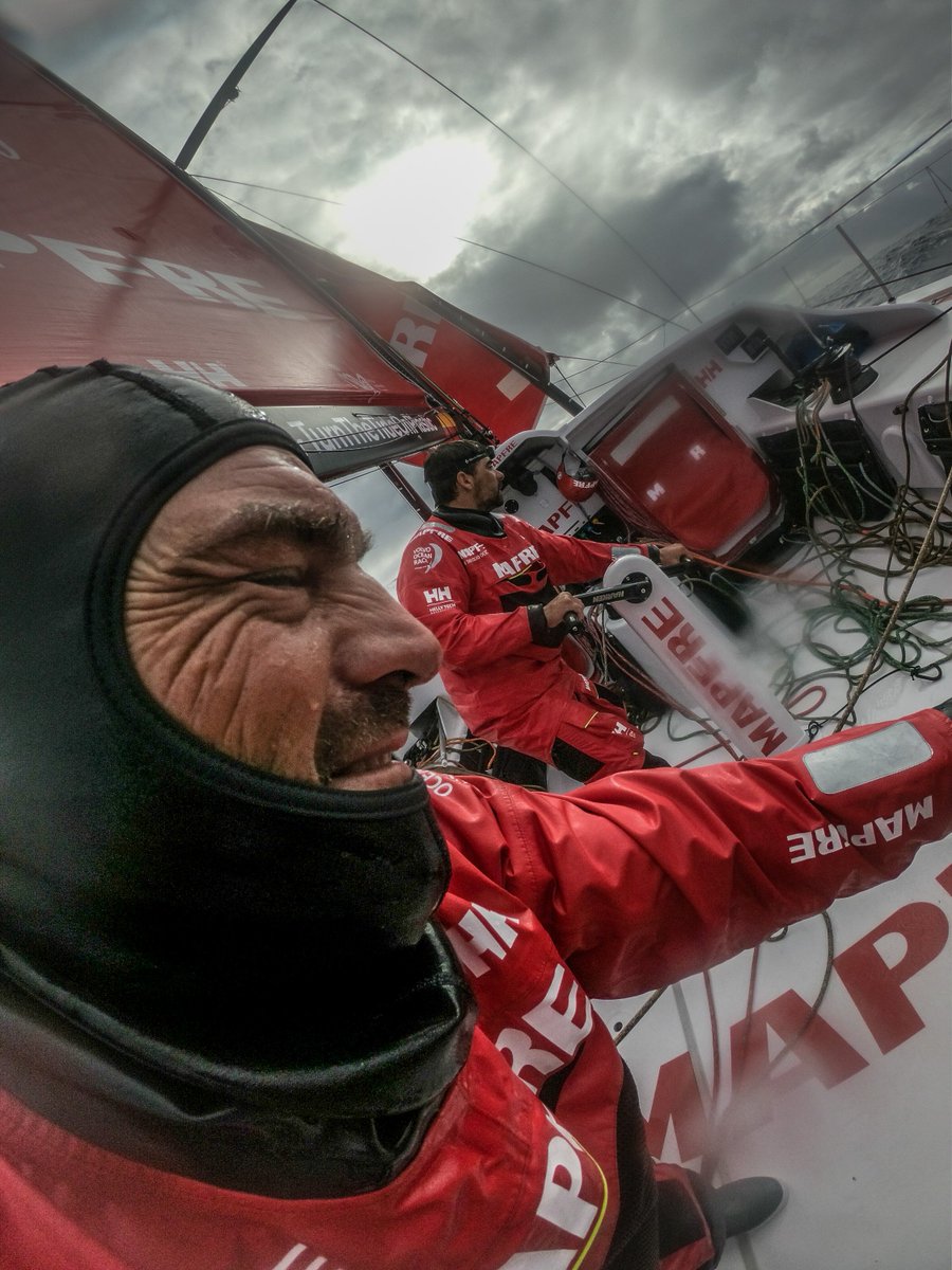 theoceanrace's tweet photo. Think you're tired? 😩 Try 10 days matchracing in the #SouthernOcean! 👊💥

#ThursdayThoughts https://t.co/3QIWNxkON6