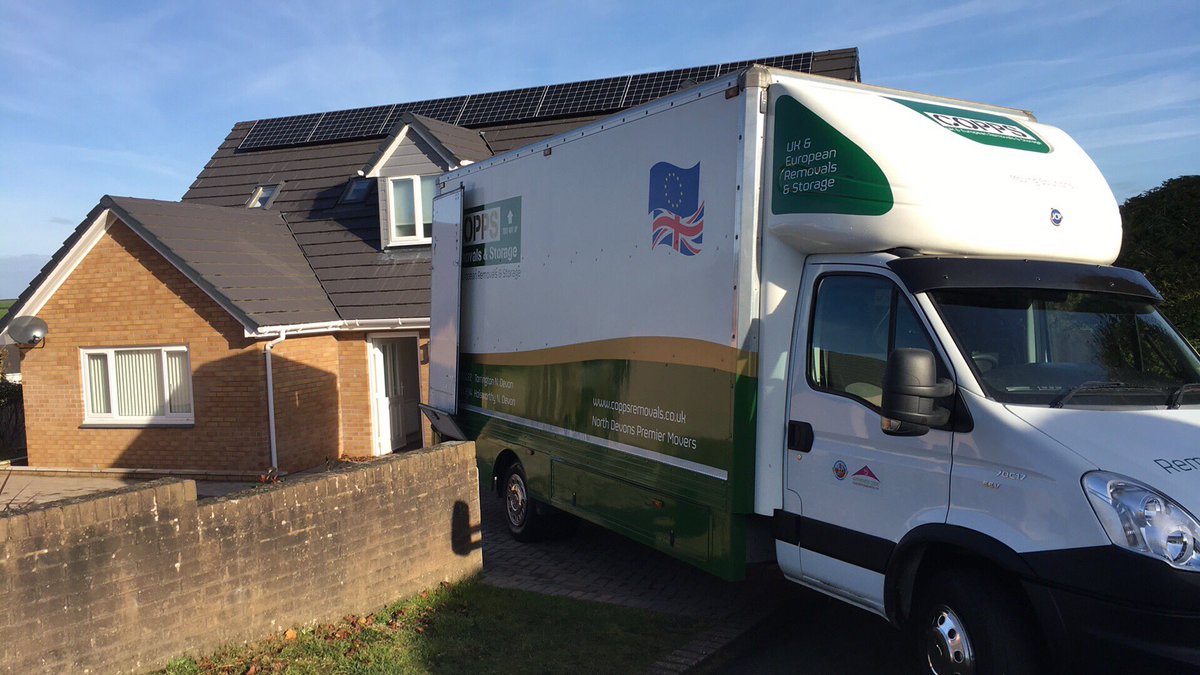 CoppsRemovals's tweet photo. Any size any location https://t.co/ILD6r7spTM
