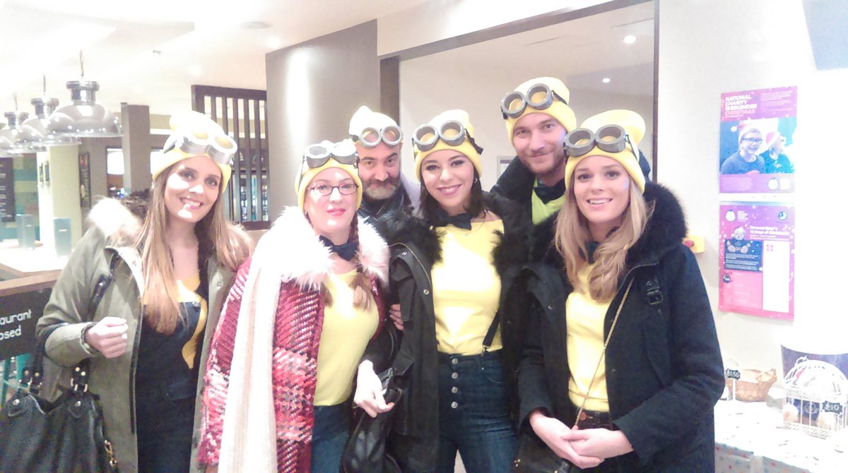 Cheiladefatima's tweet photo. @PiLondonclapham #Minions #dressup #dressupthemovies  @SDEBDD @J_K_H_A_N @Bnisbo83 @JamesRider_PI https://t.co/K49G0HxHV9