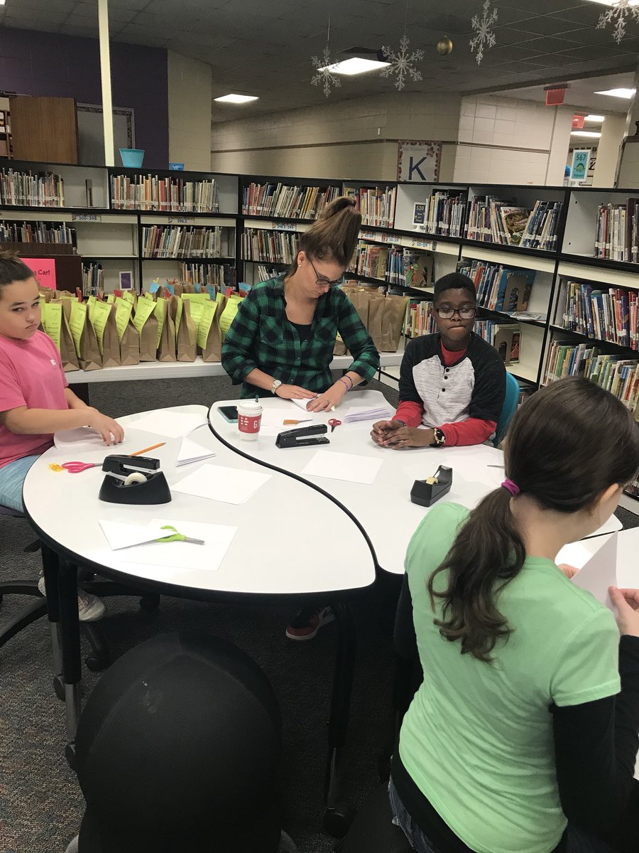 Richmond_Math3's tweet photo. @BrillLibrarian @BrillKISD look WHO is in the library hard at work! https://t.co/wt0uvic1rA