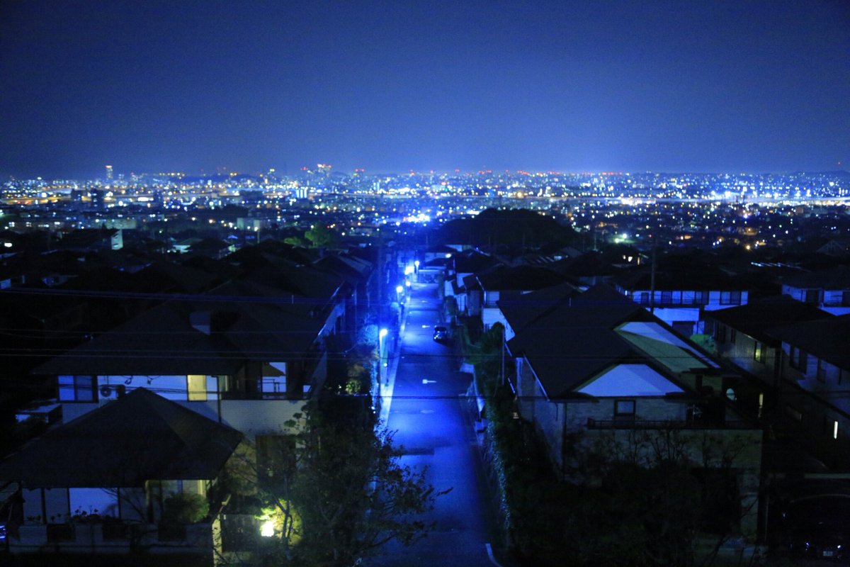 siro_cam's tweet photo. 福岡の夜
#SiROphoto #東京カメラ部 #福岡 #ファインダー越しの私の世界 #カメラ好きと繋がりたい #夜景 #無加工 #Canon #5dmark3 #青 https://t.co/7kfCXGO7fD