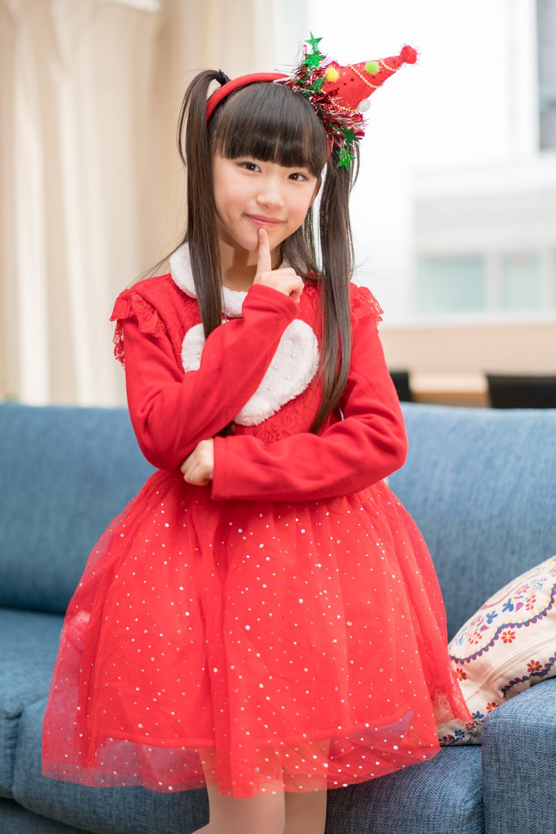 みやなり On Twitter Rubitt Hutch 服部桜子 その３ 2017 12 16 Diannaプロジェクトクリスマスパーティー サンタ服 Rubitthutch 服部桜子 さぁたん