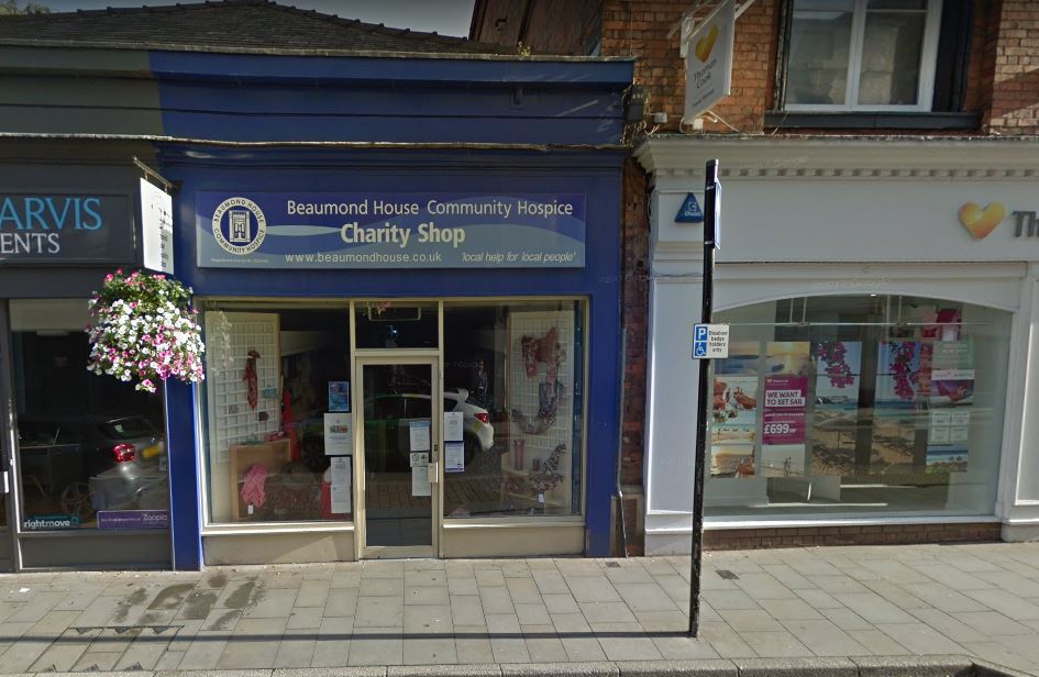 Hospice appeal after £500 stolen
bbc.in/2kUxj8h